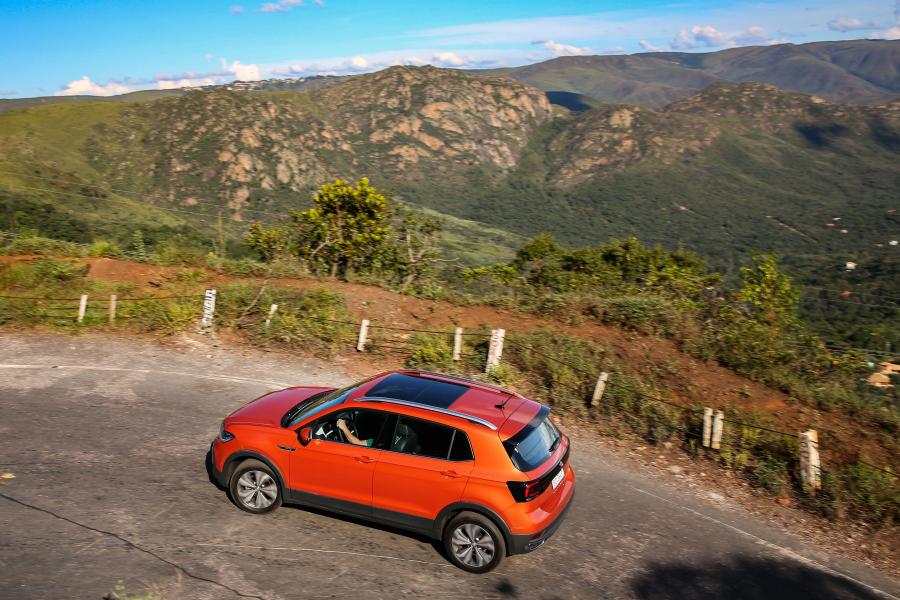  Volkswagen T-Cross 250 TSI Highline 2019 года  (LA) (фото 17 из 38)